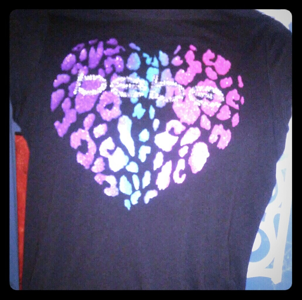 NWTSimple Bebe t-shirt